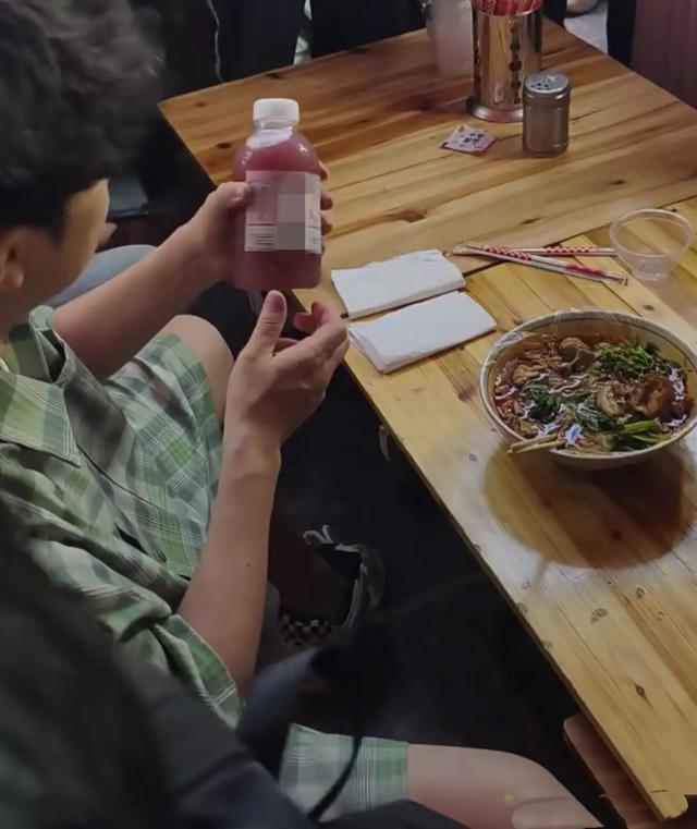 8.jpeg